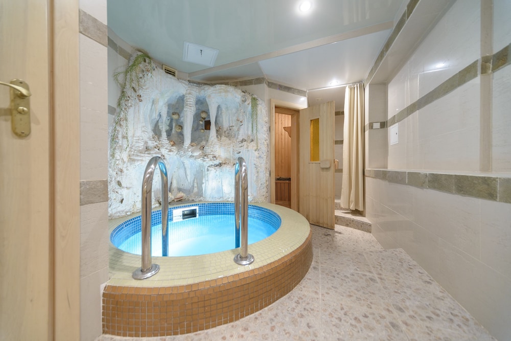 Kiev Accommodation Hotel Service