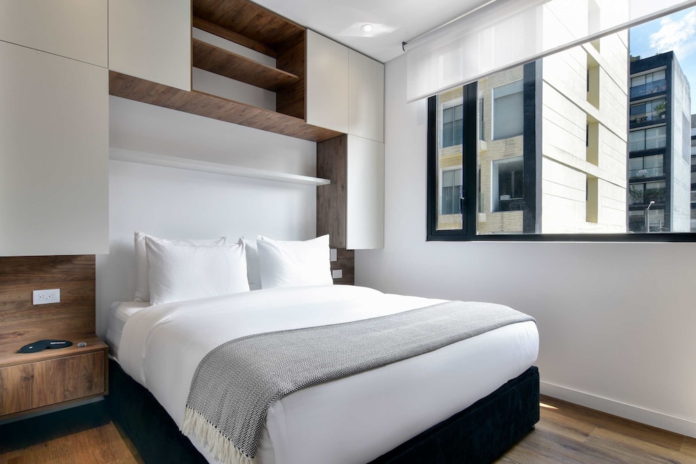 W Amazing 1BR w Beautiful View in Virrey