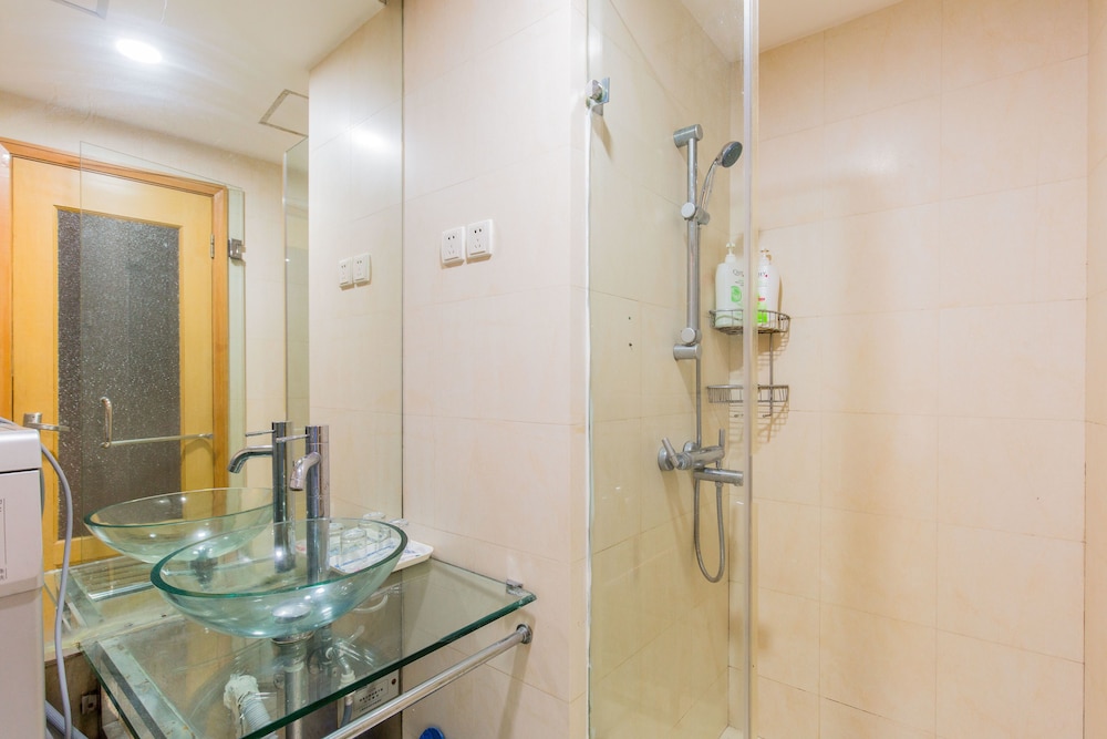 New Space New Hotel (Zhongshan Park)