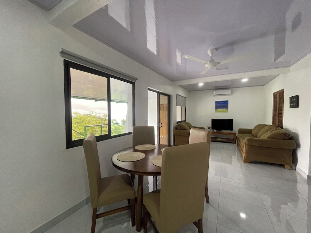 Pura Natura Lodge