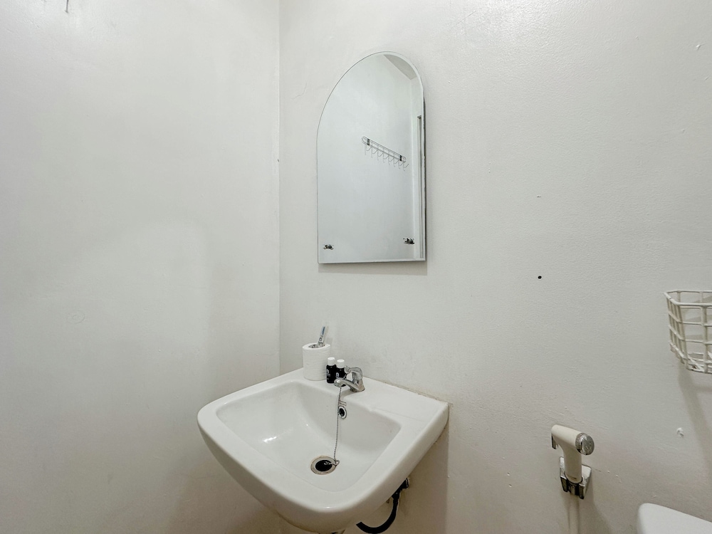 Comfort Studio (No Kitchen) At Tamansari Prospero Sidoarjo Apartment