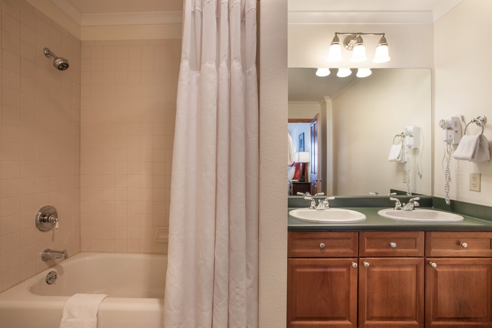 Zephyr Mountain Lodge - Winter Park Vacation Condos