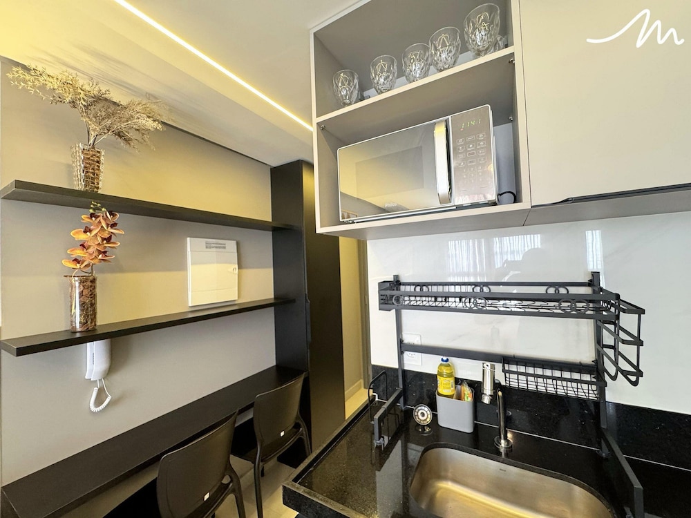 Breeze Miramar Hospedagens