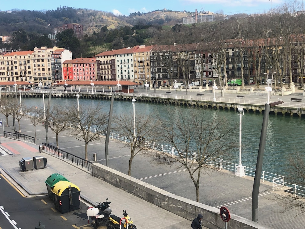 Piso Señorial en Corazon de Bilbao