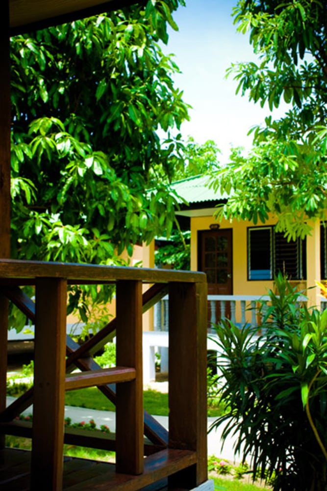 Dreamland Resort