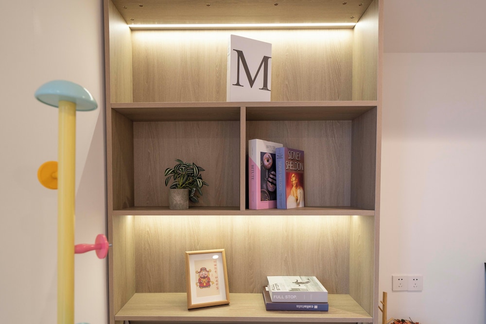 Book and Bed-QuYang Road