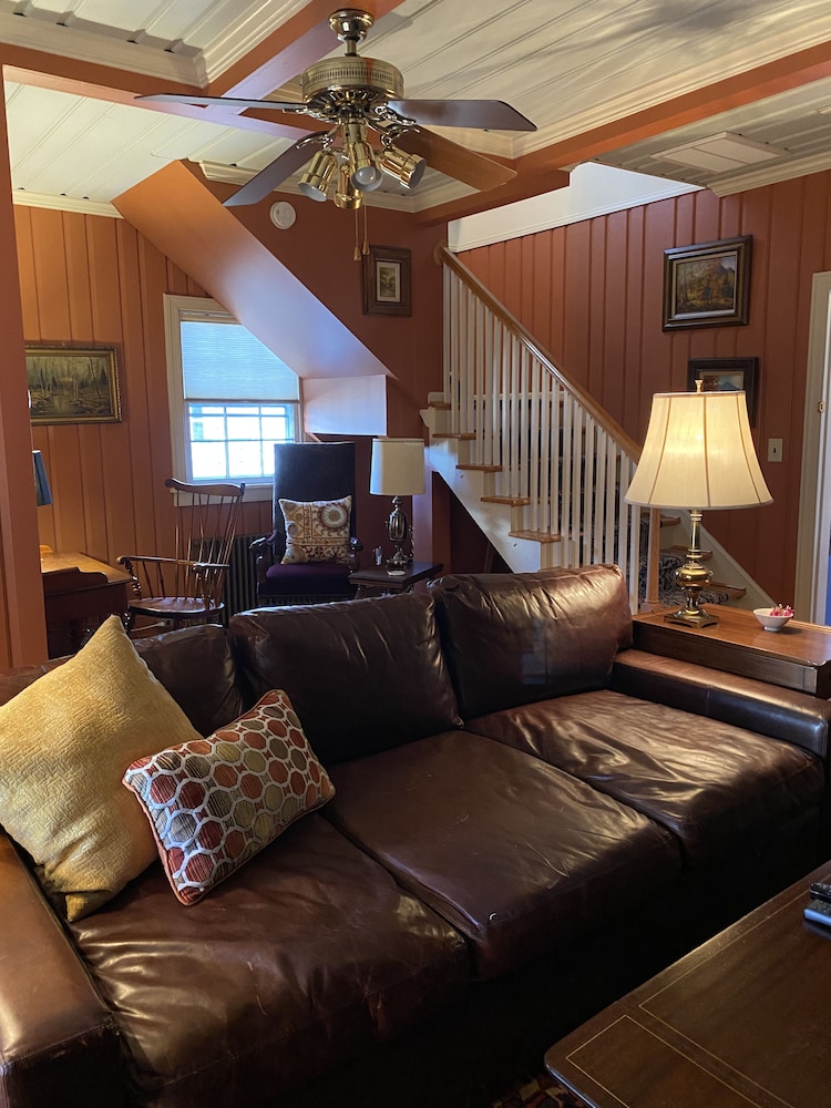 Inn at 605 view 4