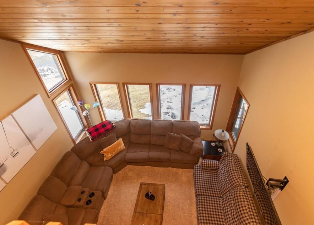 Perfect Family Vacation Home in the Mountains