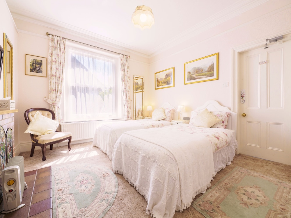 Braemar Guest House