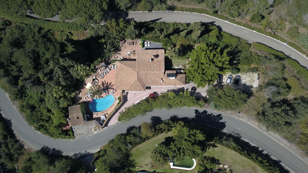 Marbella Vacations - Jardines De La Reina Boutique BB - Property Image 18