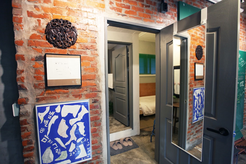 Hongdae Guesthouse Pajamaparty - Hostel