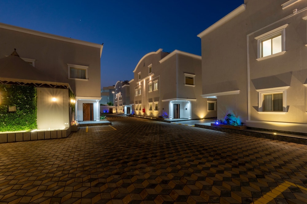 LAS SALINAS CHAILT FOR HOLIDYAS HOUSES