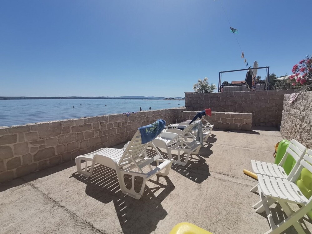 Dijana - Right Next to the Beach - A3 view 4
