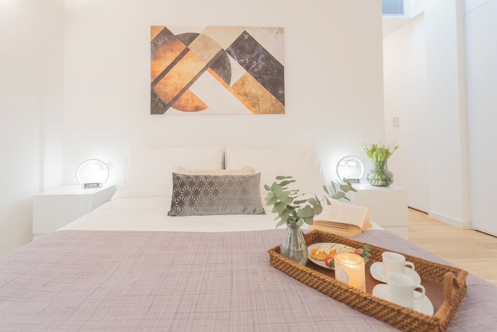 Palazzo Tatti by Rent all Como