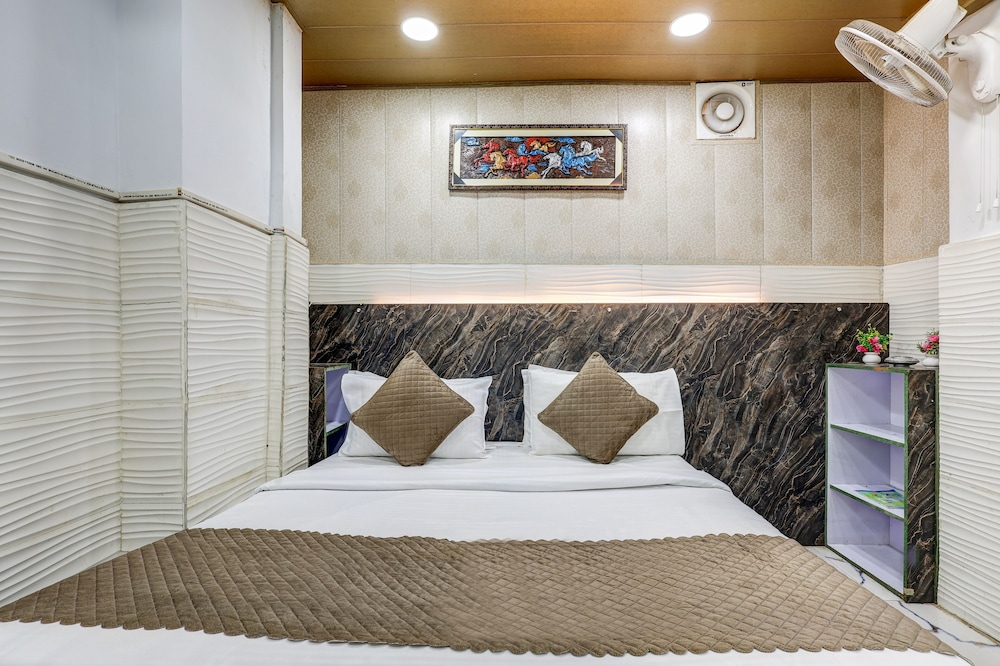 Hotel Revive By The Premium Villa