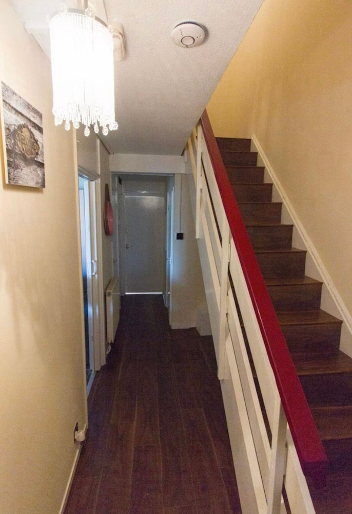 3br-sleeps5-balcony-centrallondon-ws95