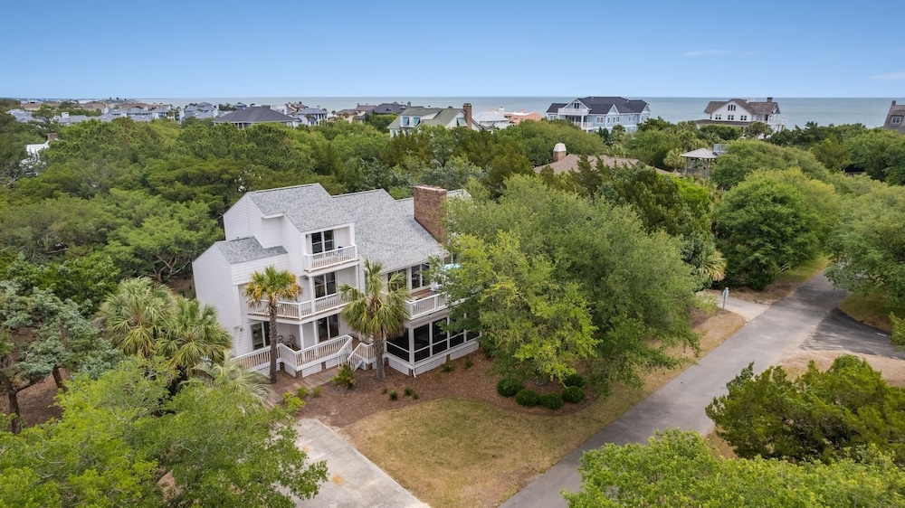 Hellenic Haven 6 Bedroom Home