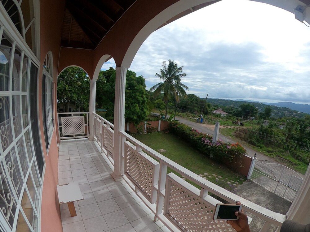 Photo 24