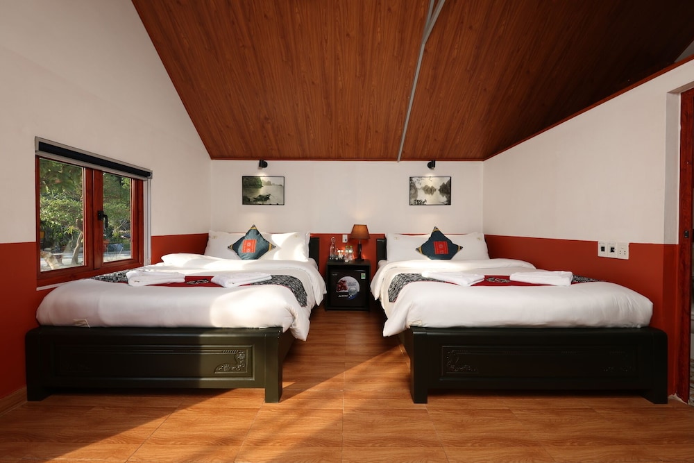 Cat Ba Serena Homestay And Swimming Pool