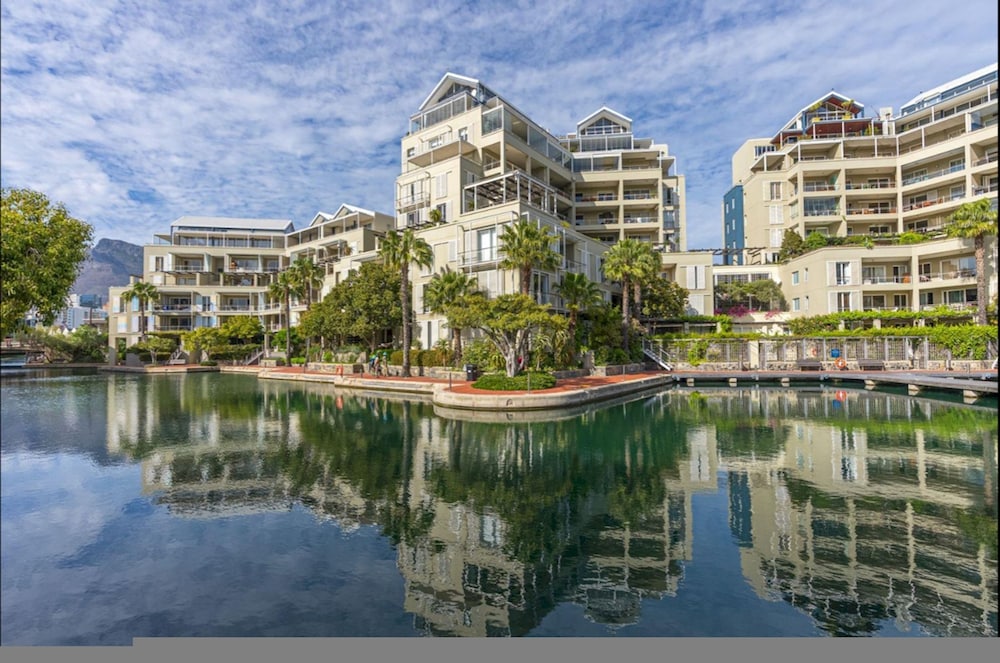The Marina One Bedroom Exclusive Suite - 405