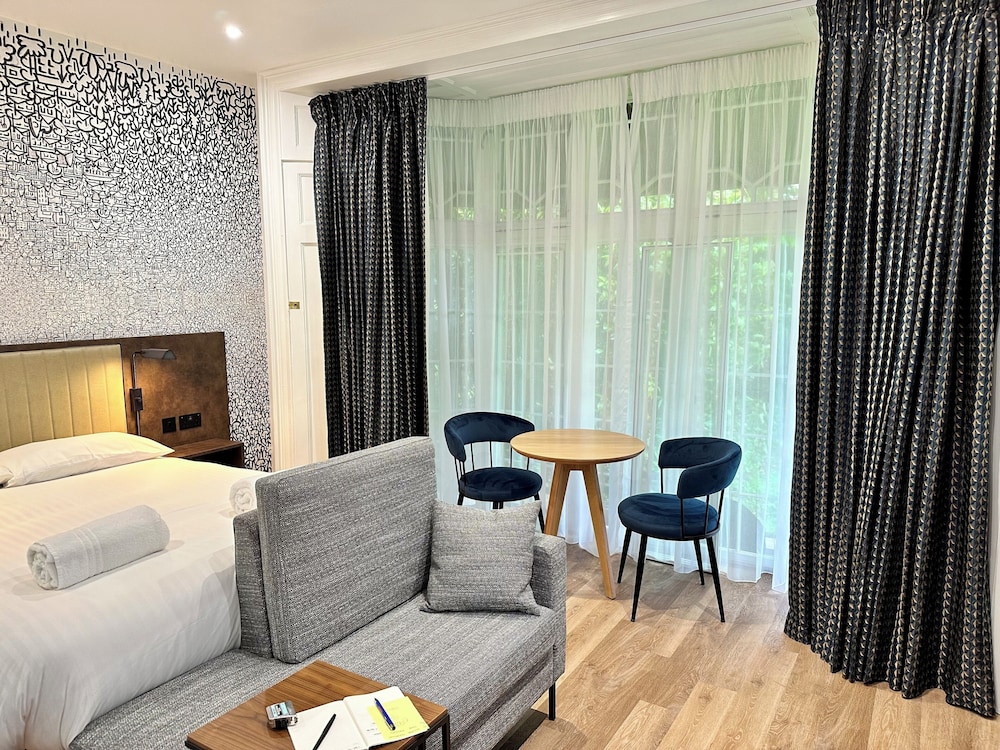 Rhode Lane Serviced Apartments