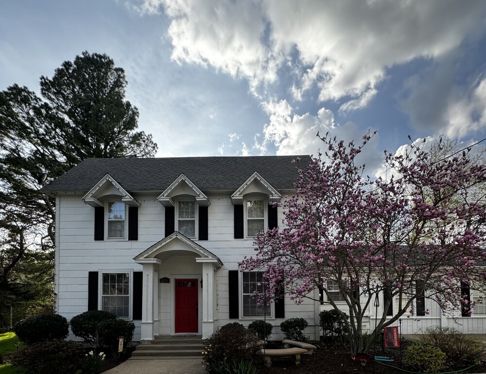 Sassafras Inn