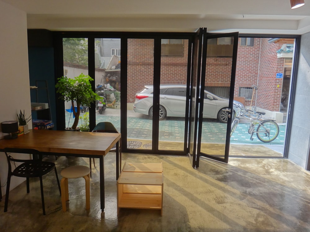 Sunny Hill Hostel Hongdae
