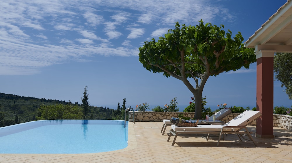 Art Blue Villas