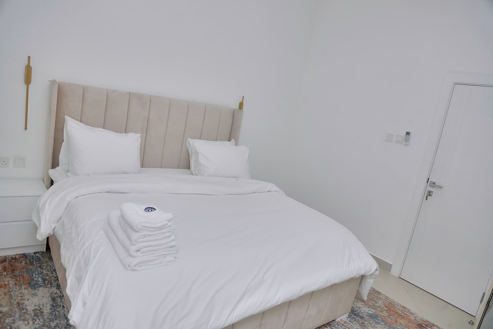 Bluerock Residences view 2
