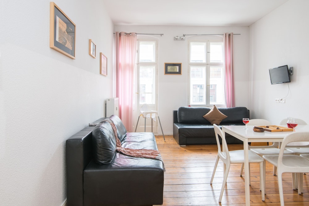 Apartments elPilar Friedrichshain
