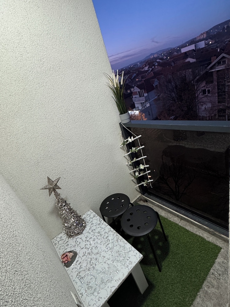 SpaNISH 3 apartment