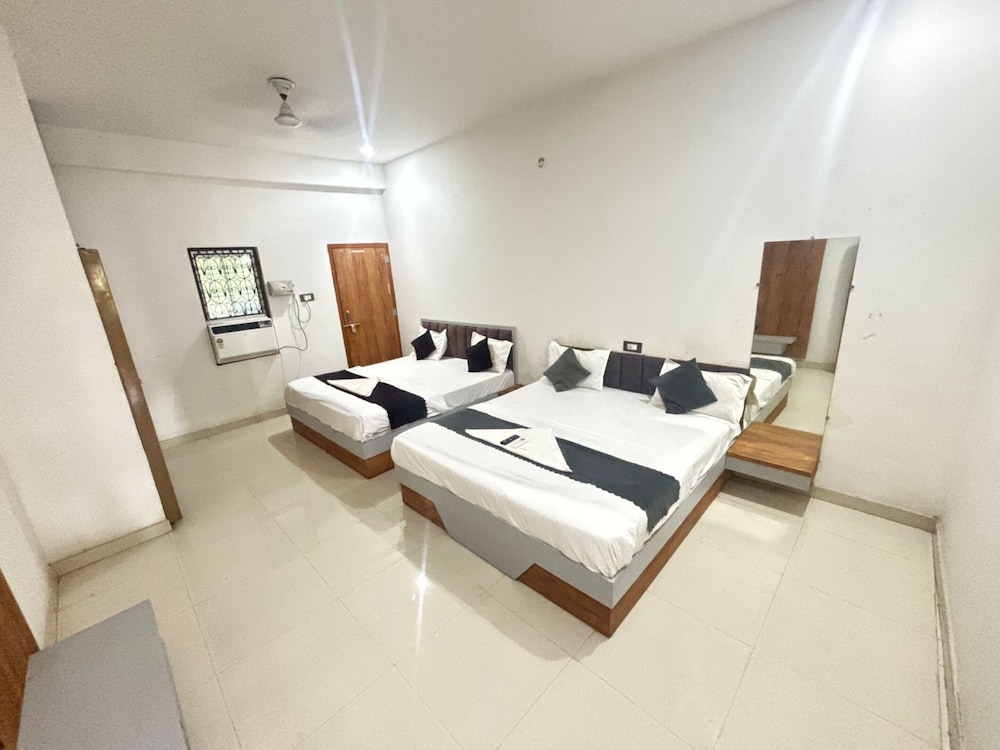 HOTEL KRISHNA HERITAGE VRINDAVAN