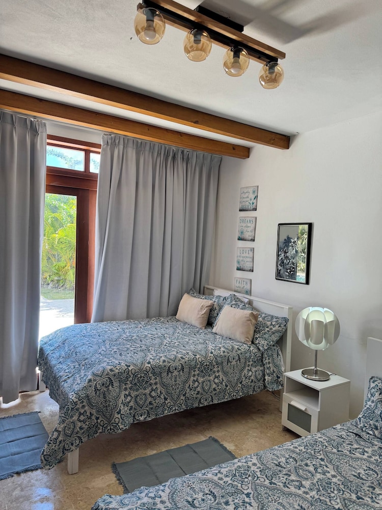 Luxurious Punta Cana Villa With Private Pool & Beach Access