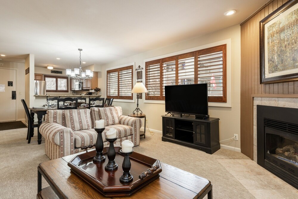 Park City Ski Resort - Snow Flower Vacation Homes