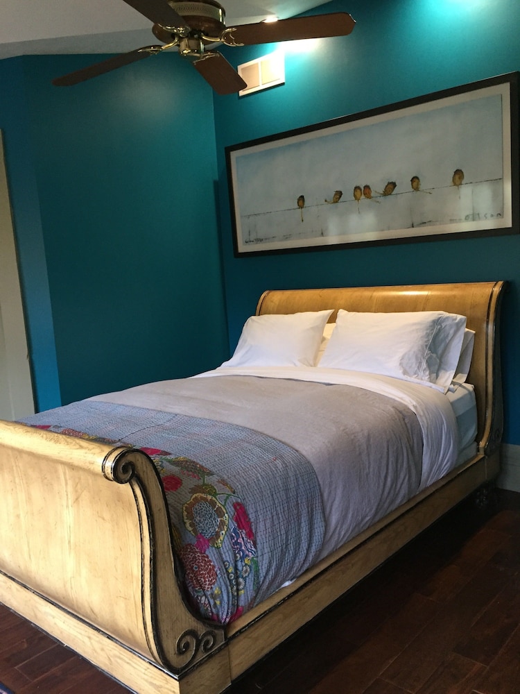 Judson Heath Colonial Inn