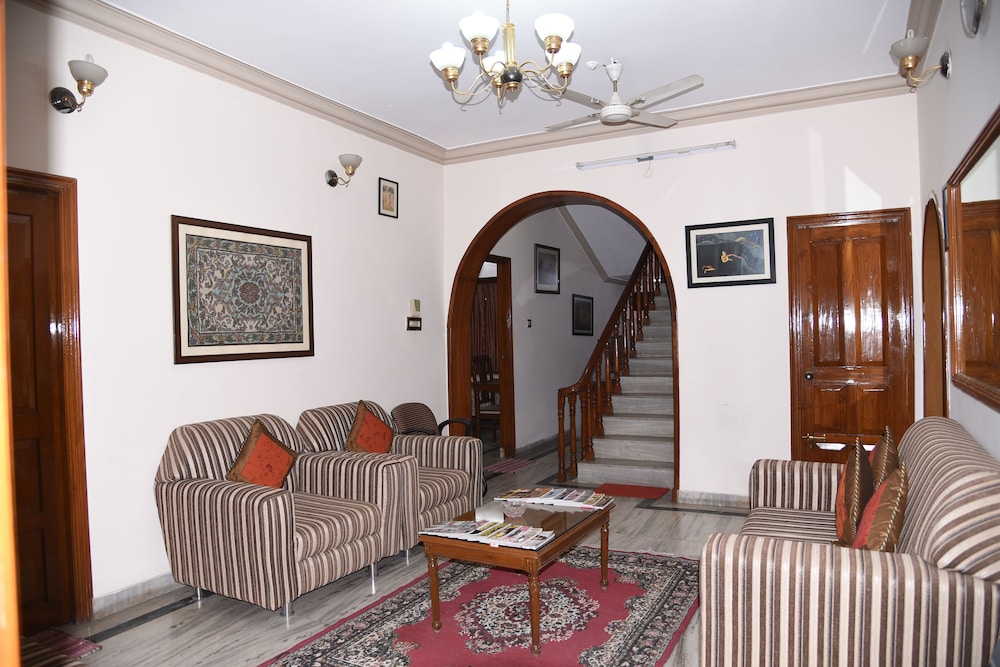 Anjani Mansion Guest House