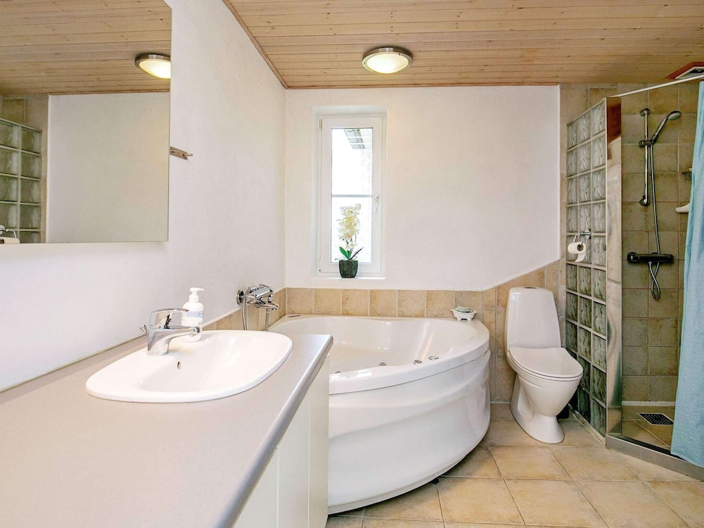 Holiday Home in BlÃ¥vand view 5