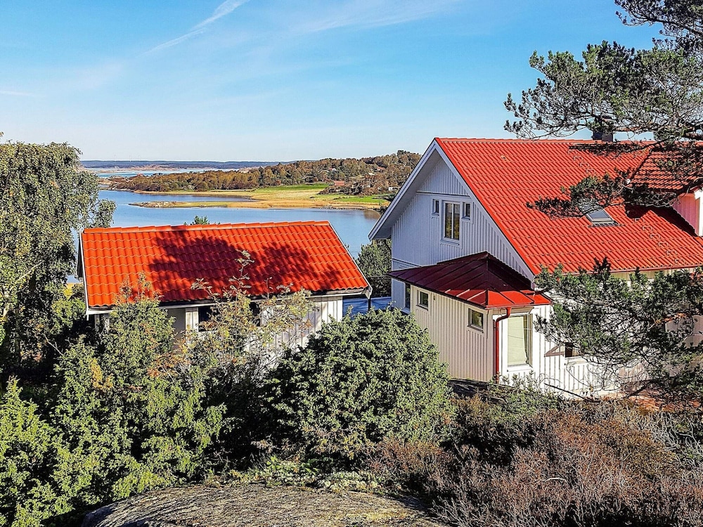 5 Person Holiday Home in Klovedal view 5