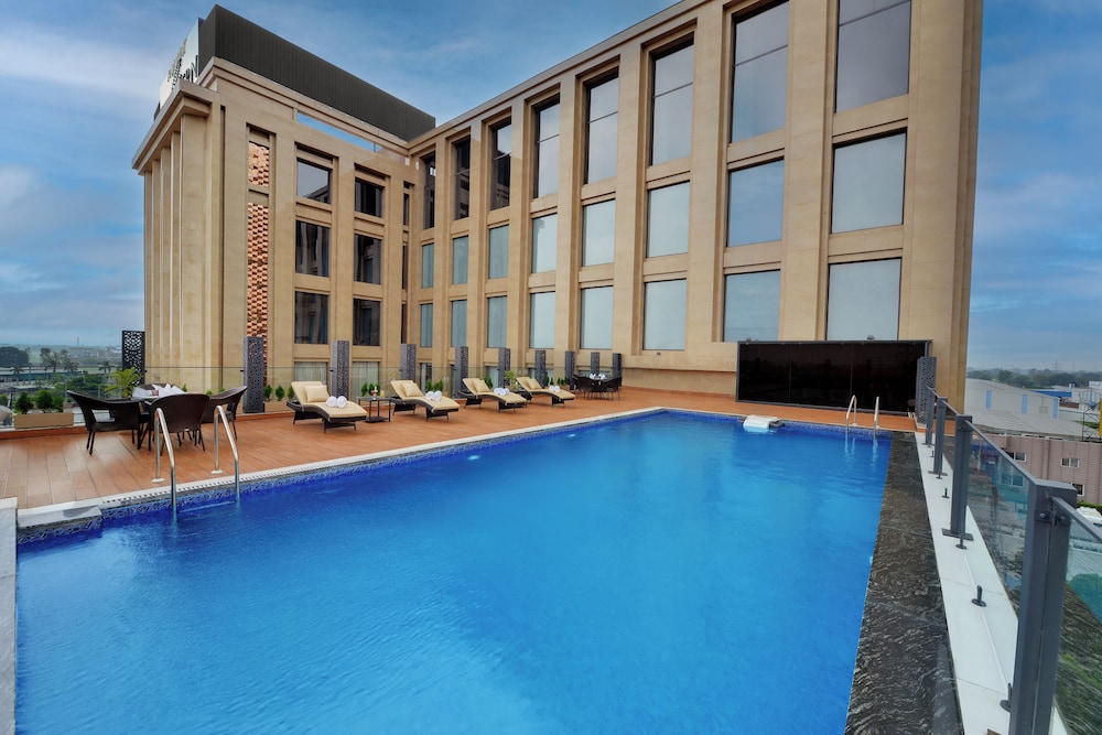 Rajawat The Fern An Ecotel Hotel