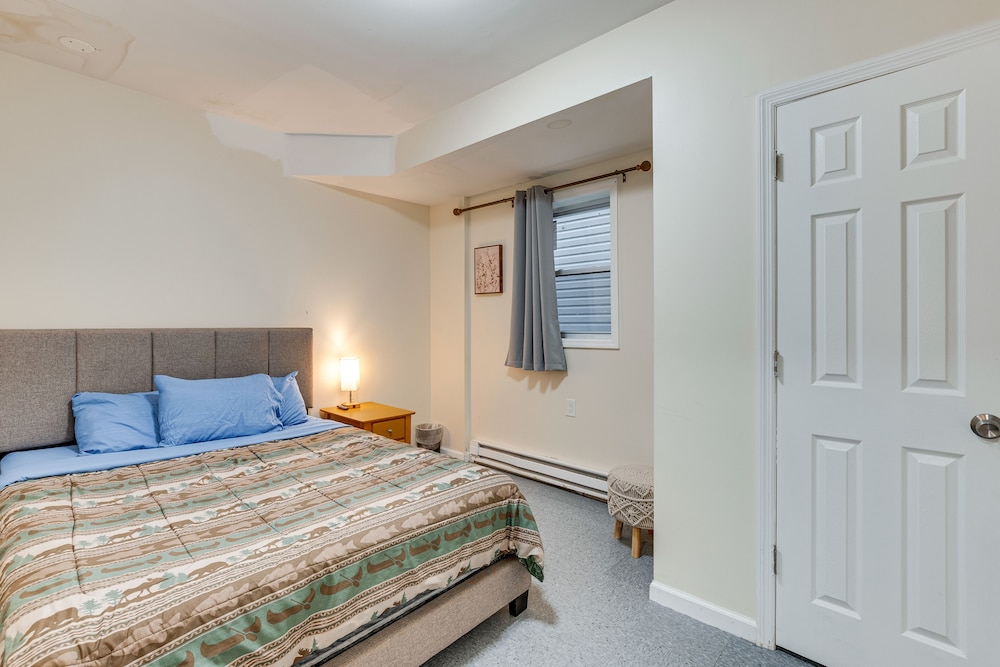 Comfortable Elizabeth Retreat ~ 16 Mi to Manhattan view 5