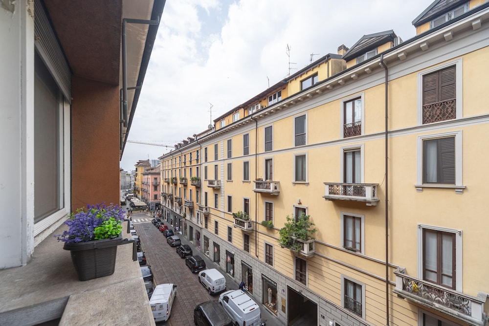 S Marco - Bright Central 1bdr With Balcony in Brera