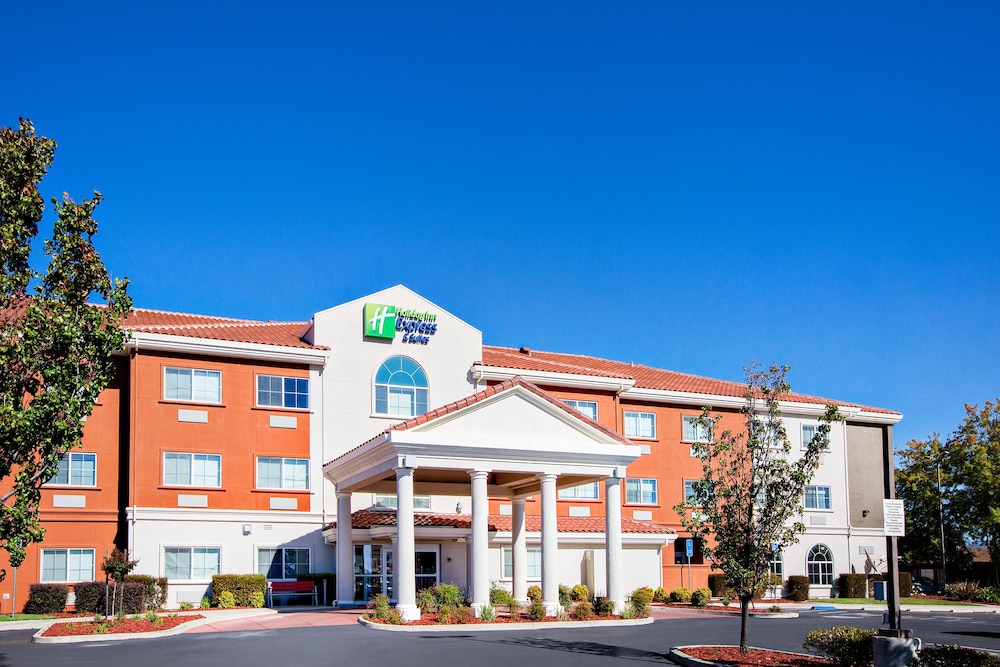 Holiday Inn Express Hotel  Suites Oroville Lake, an IHG Hotel - Property Image 42