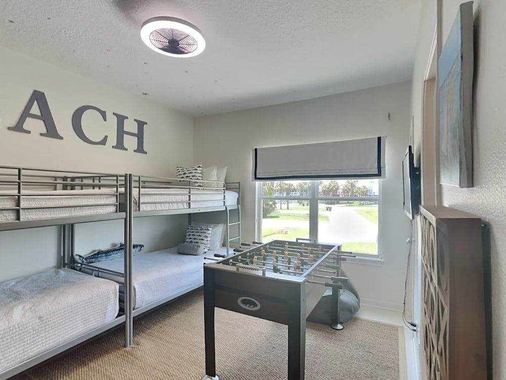 Papa's Paradise by Ryson Vacation Rentals