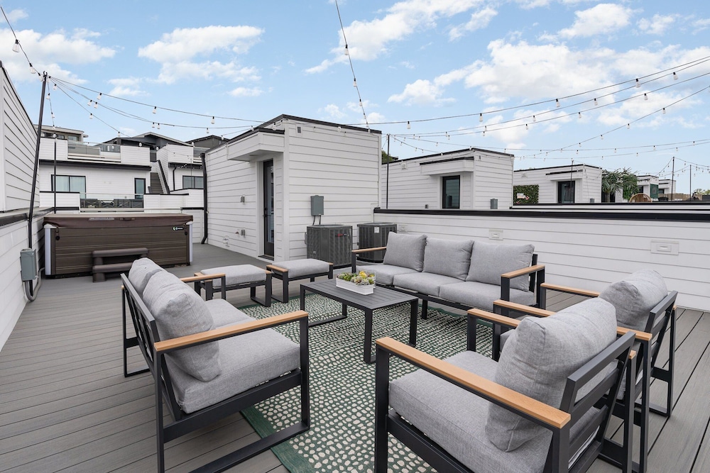 Painted Note - Rooftop Hot Tub - Mins to Broadway