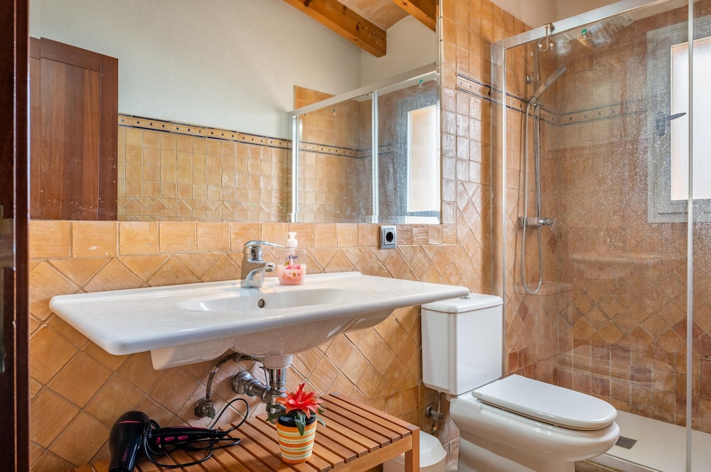 Can Jaume la Font by Vida Villas Private Pool Walk to Restaurants