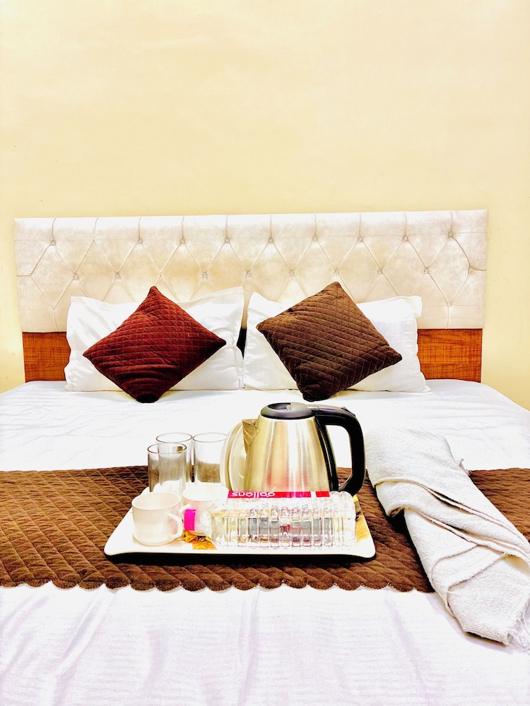 Shivanya guest house