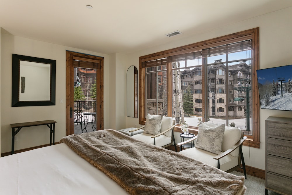 106 - Three Bedroom Shooting Star 3 Condo