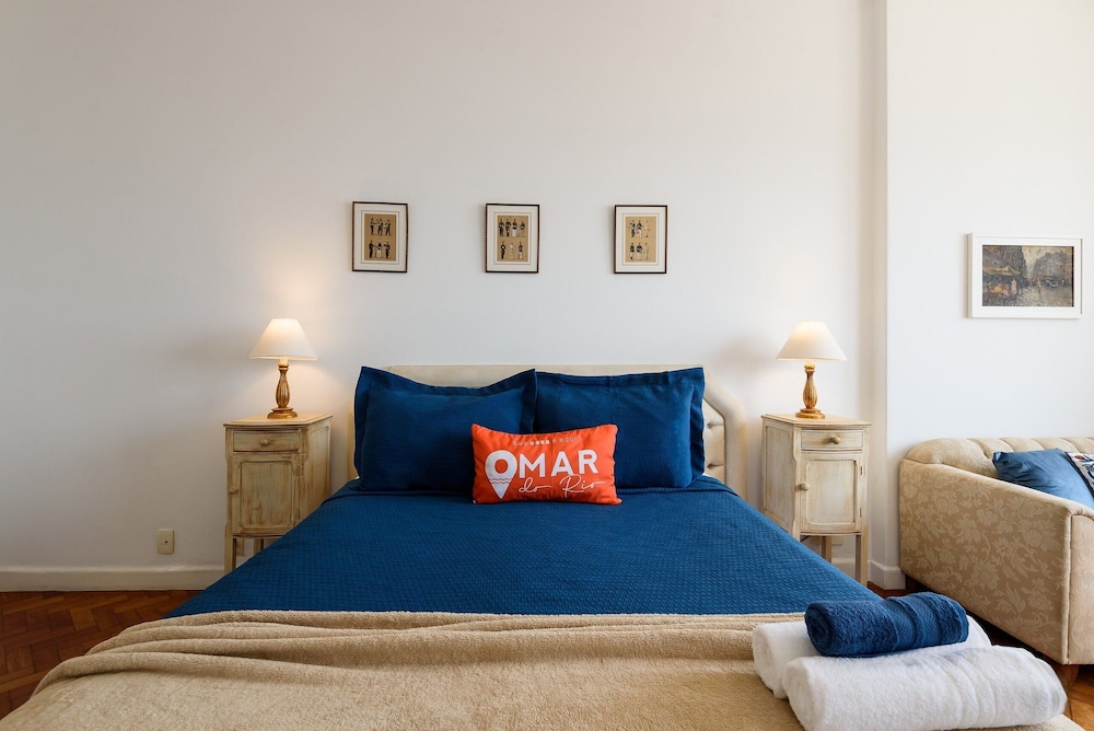 Classic 4-bedrooms by the Sea A 3484/301