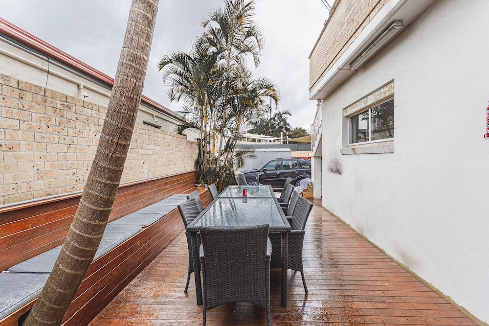Manly Beach House - Image 1
