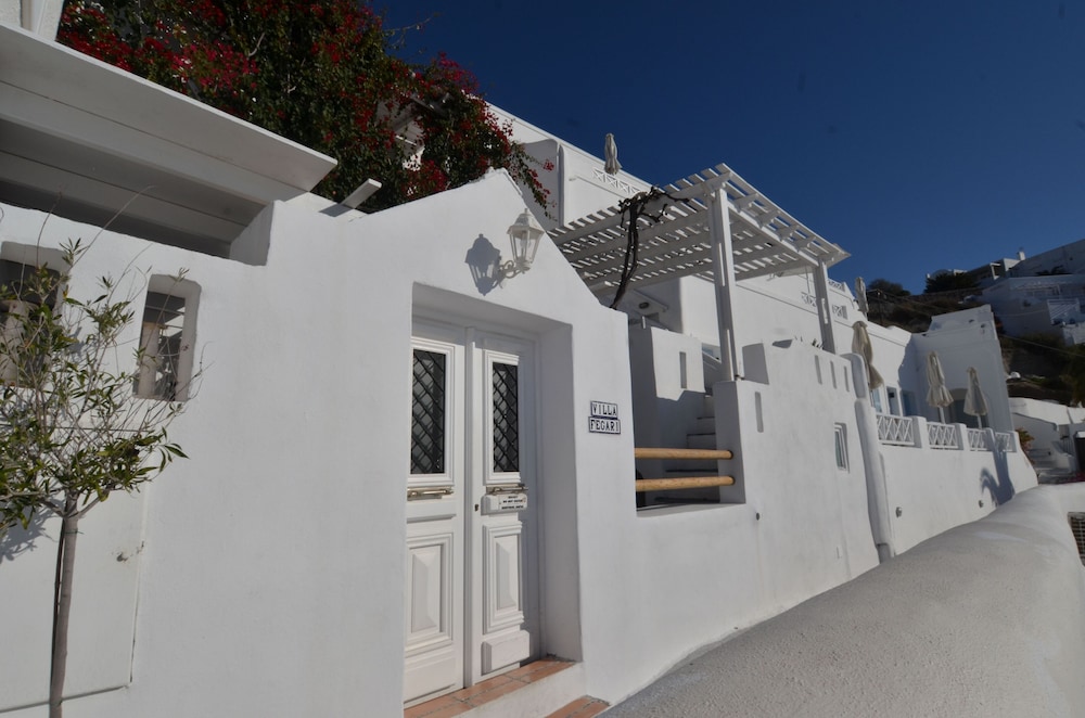Villa Fegari